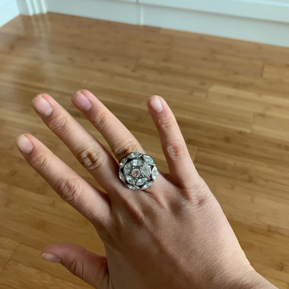 Ann Taylor silver statement ring - Picture 2 of 2
